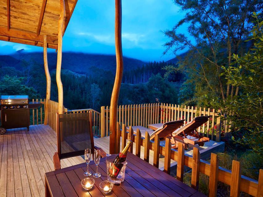The Resurgence Villa Motueka ภายนอก รูปภาพ