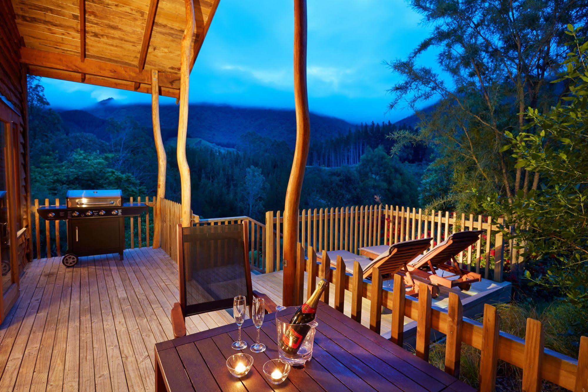 The Resurgence Villa Motueka ภายนอก รูปภาพ